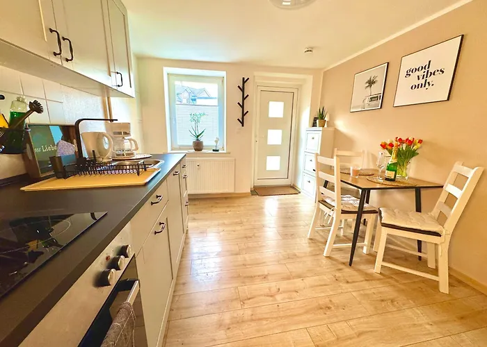 Mit Garten Im Beachhouse Am Goitzschesee - Strandnah&gemütlich Apartment *